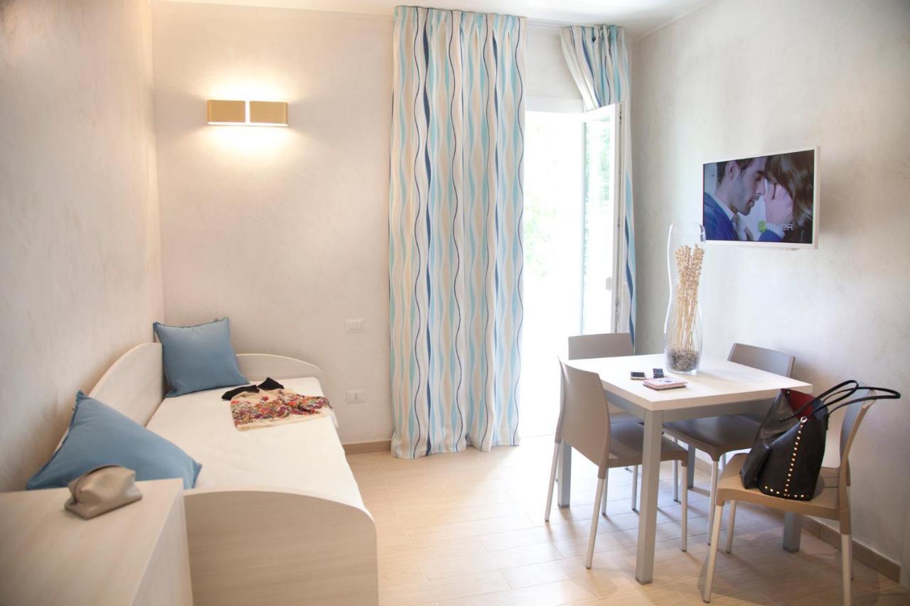 Marina Beach Aparthotel Rimini Eksteriør billede