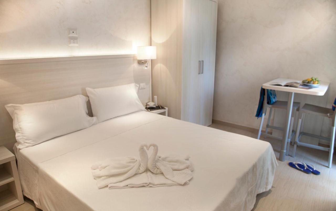 Marina Beach Aparthotel Rimini Eksteriør billede