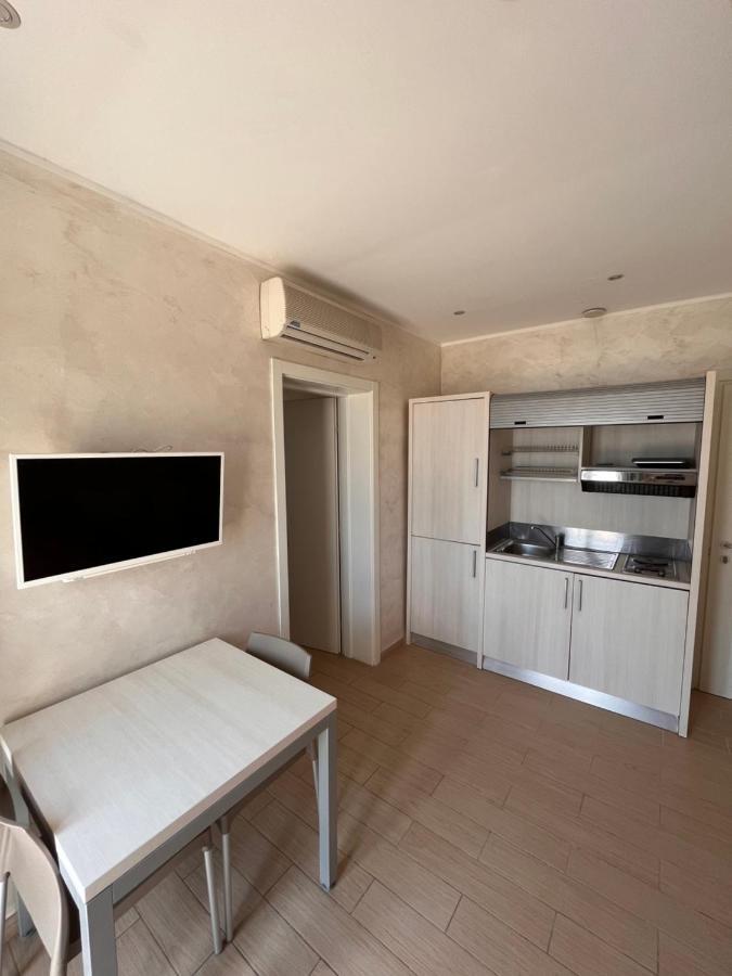 Marina Beach Aparthotel Rimini Eksteriør billede