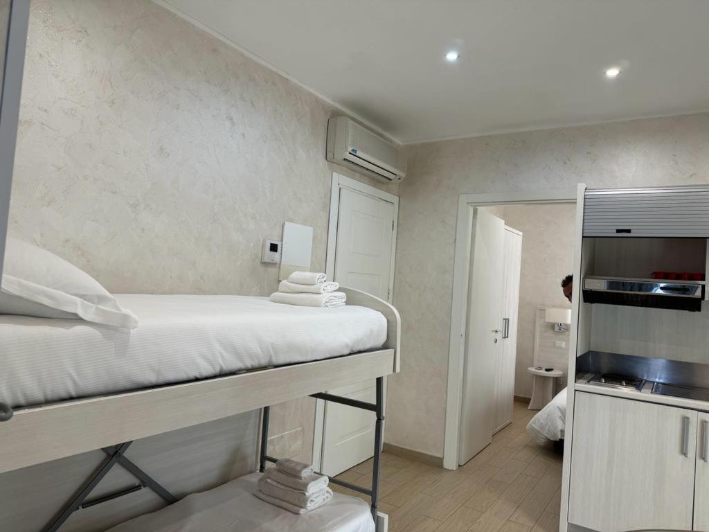 Marina Beach Aparthotel Rimini Eksteriør billede