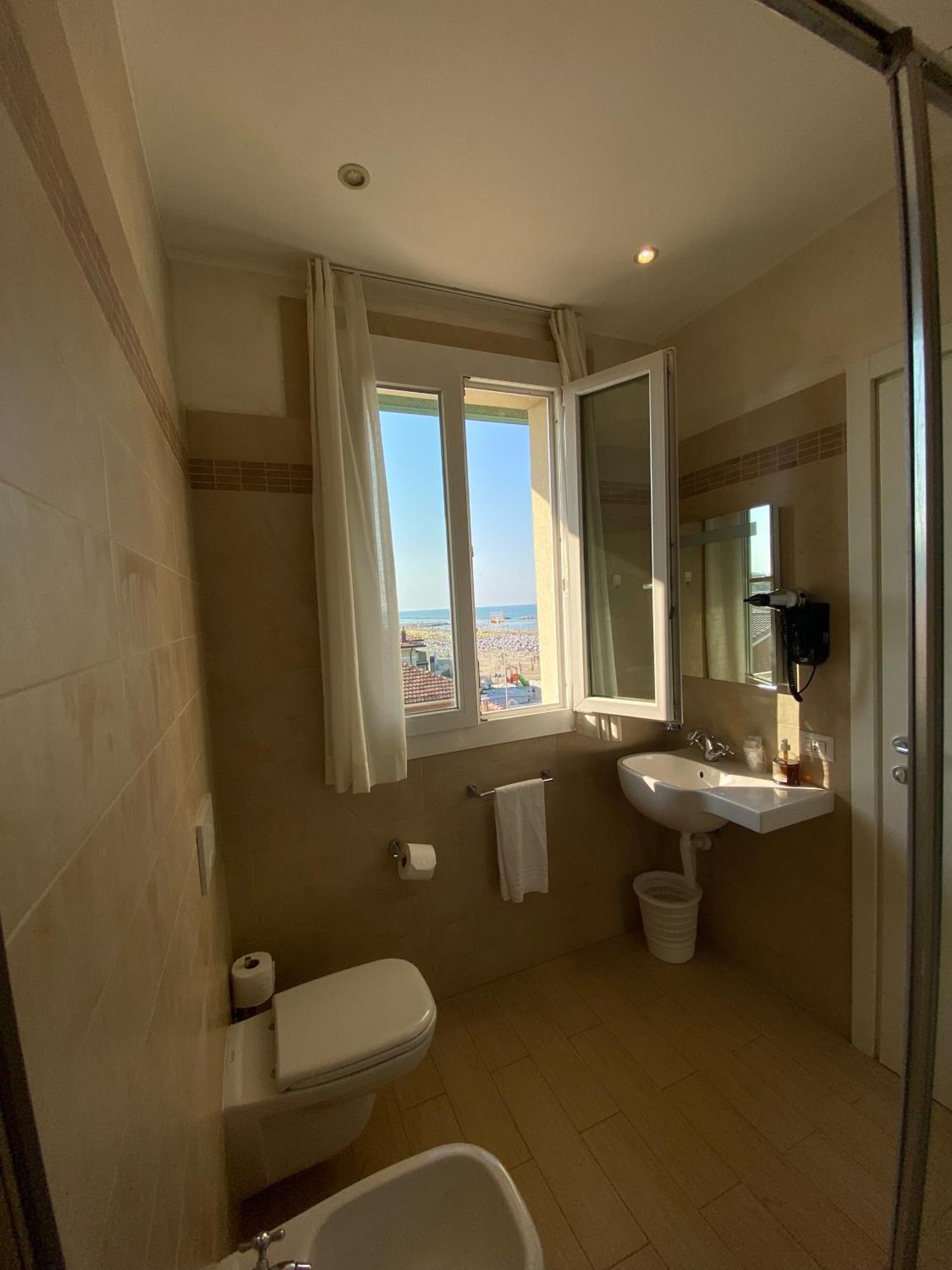 Marina Beach Aparthotel Rimini Eksteriør billede