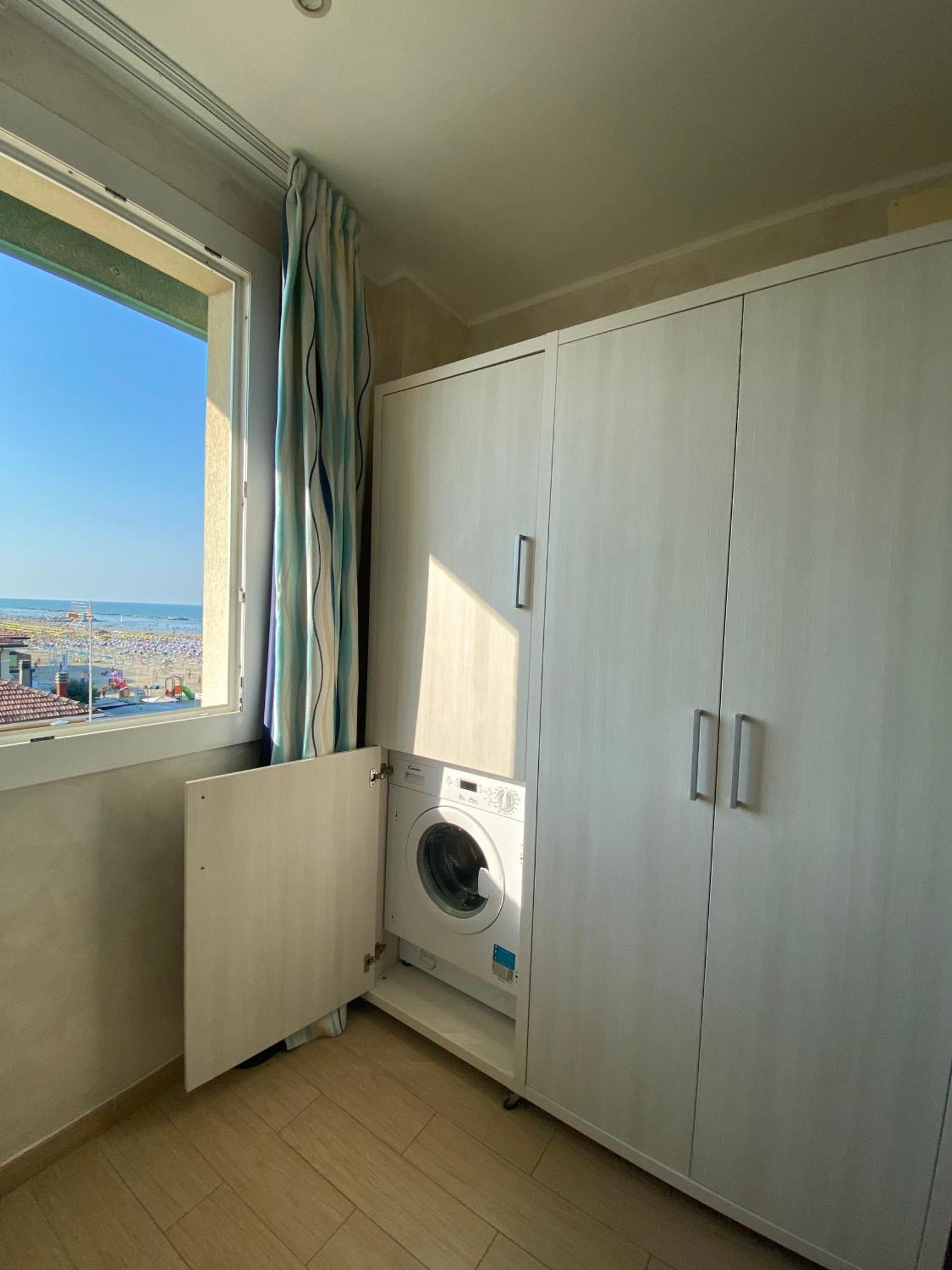 Marina Beach Aparthotel Rimini Eksteriør billede