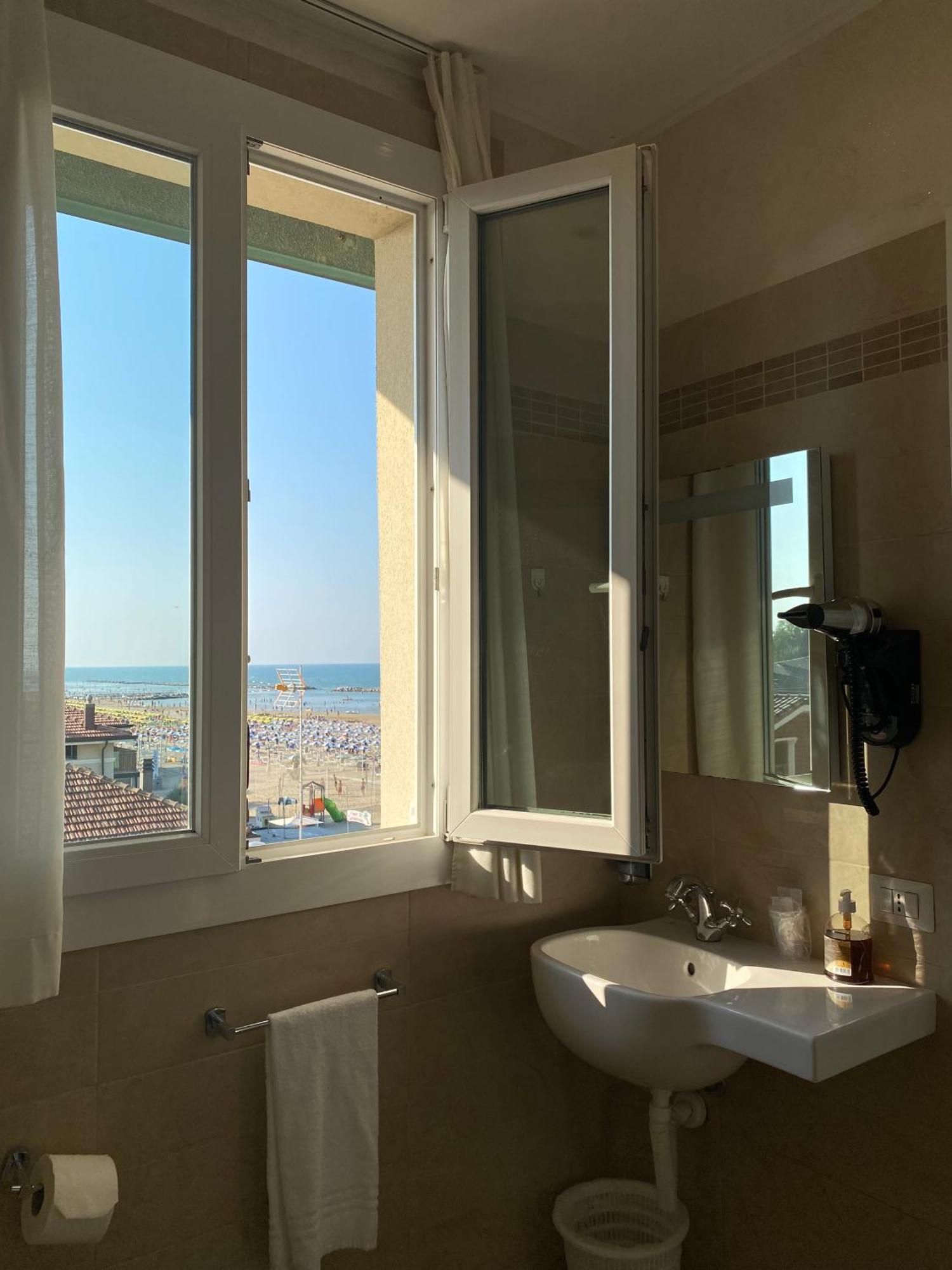 Marina Beach Aparthotel Rimini Eksteriør billede